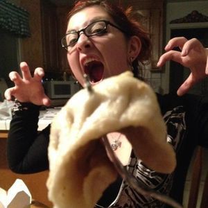 Meet your Posher, Courtney